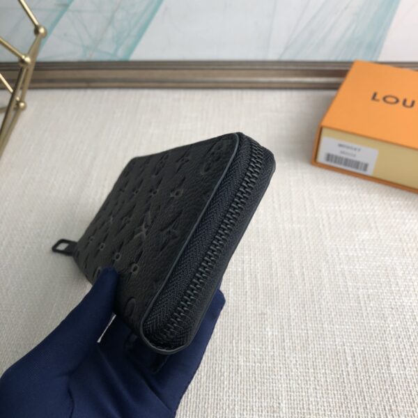 Louis Vuitton Taurillon Zippy Vertical Wallet - Image 4