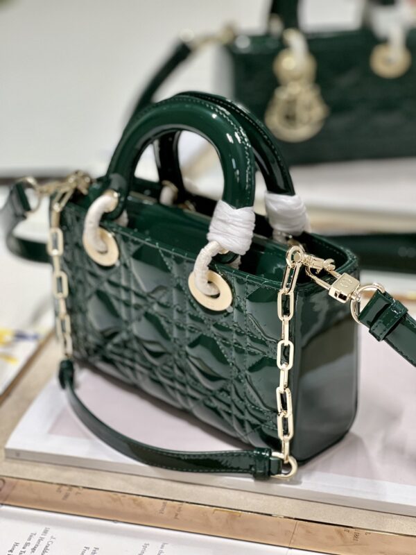 Dior Medium Horizontal Diana Bag - Dark Green Gold Buckle - Image 2