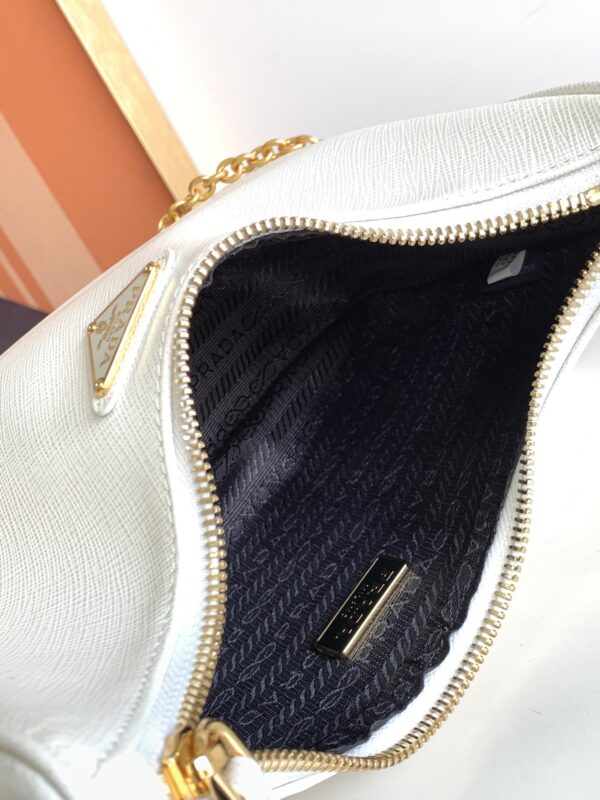 Prada Baokuanqnylon Hobo Large Handbag - White - Image 3