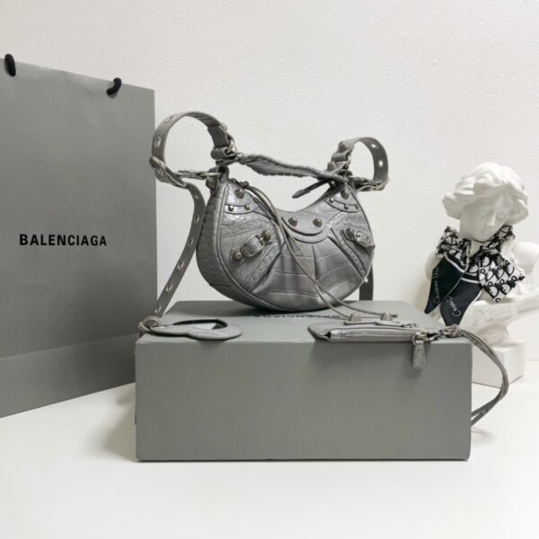 Balenciaga Le Cagole Half-Moon Small Armpit Dumpling Bag - Gray - Image 5