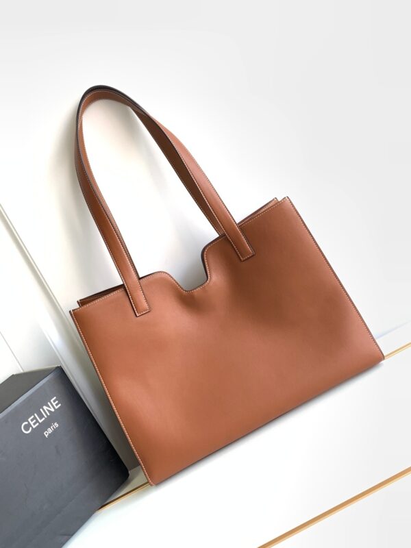 Celine16 Cabas16 Smooth Cow Leather Handbag - Brown - Image 4